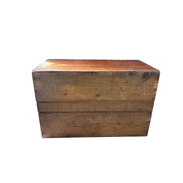 Antique Colonial Biscuit Company Philadelphia Wooden Advertising Crate With Original Lithograph Label For Sale - Image 10 of 11