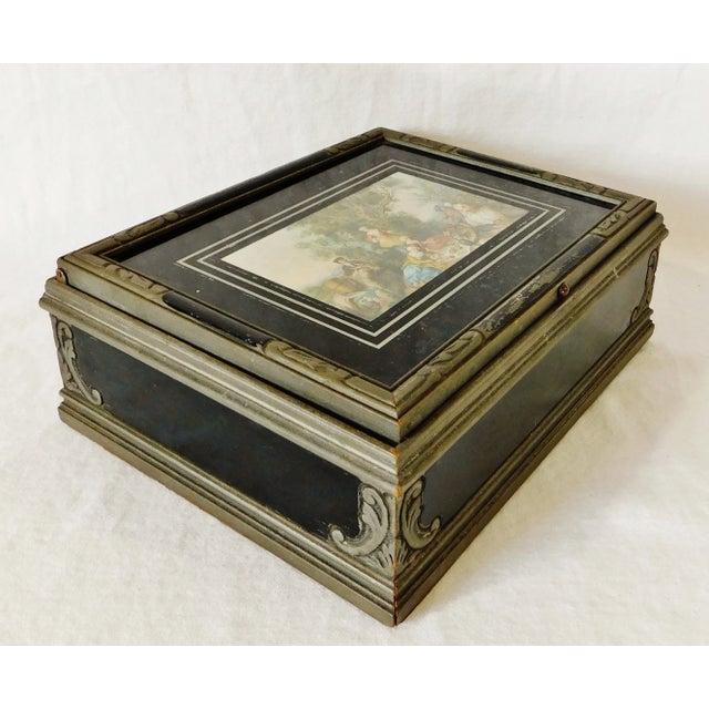 Victorian Antique Early 1900s Victorian Family Picnic Portrait Mirrored Jewelry Dresser Trinket Box For Sale - Image 3 of 13