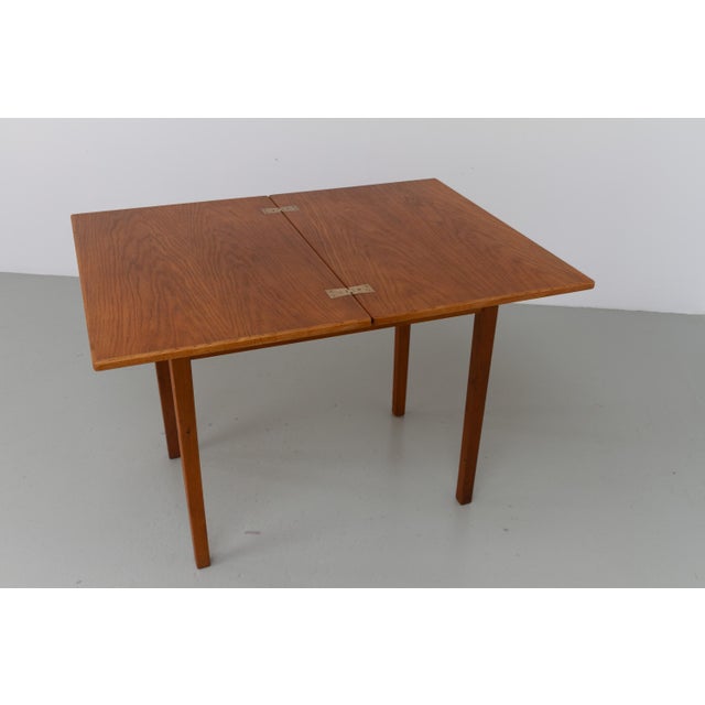 Danish Mid-Century Compact Folding Oak Dining Table C5 by Børge Mogensen, 1950s. Small and practical extendable foldable...