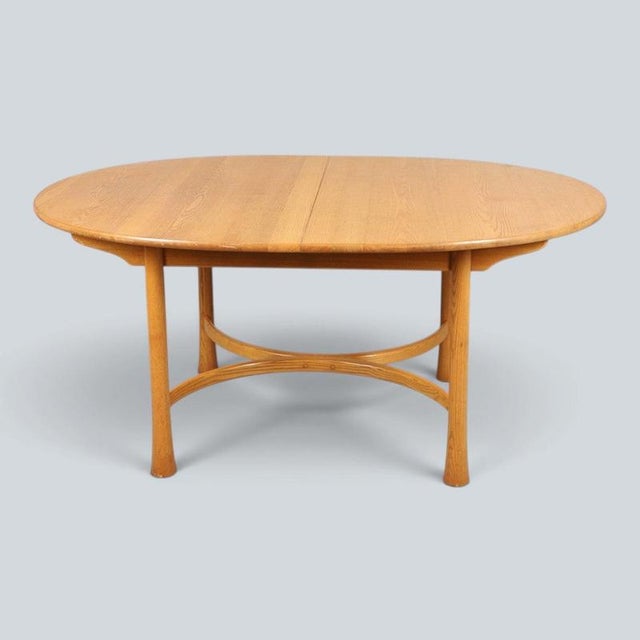 Saville Oval Dining Table in Blonde Elm from Ercol For Sale - Image 3 of 9