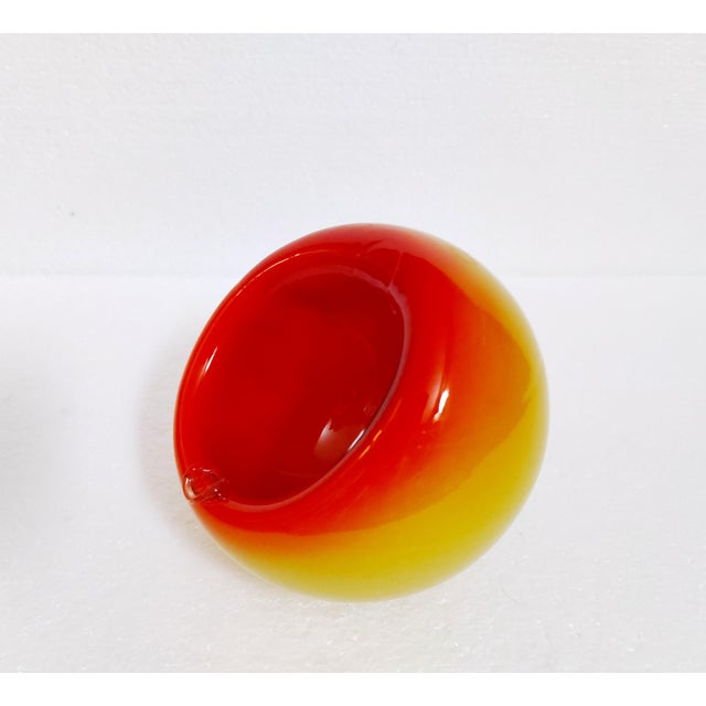 Glass Space Age Art Glass Ashtray by Dragan Drobnjak, Former Yugoslavia, 1970s For Sale - Image 7 of 11