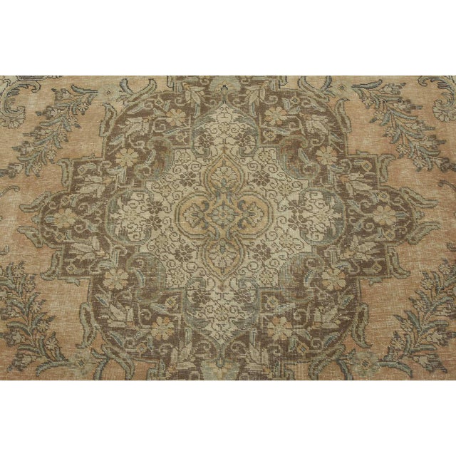 Tabriz Rug 9’4” X 12’8” Pink Wool Vintage Distressed Hand-Knotted Carpet For Sale In Philadelphia - Image 6 of 15
