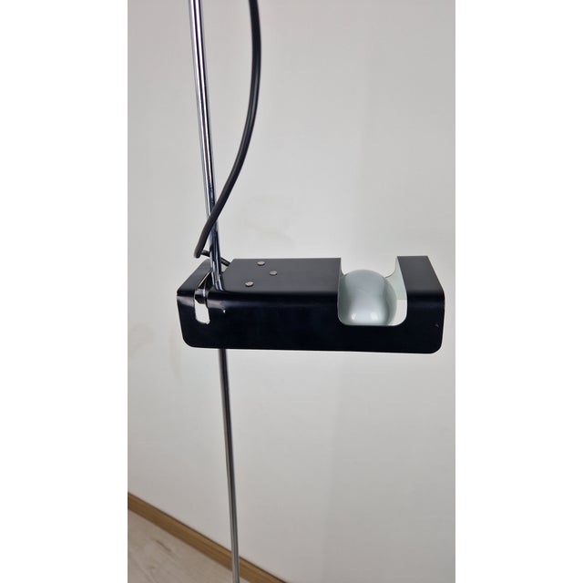 1970s Black Spider Floor Lamp by Joe Colombo for Oluce, 1970s For Sale - Image 5 of 15