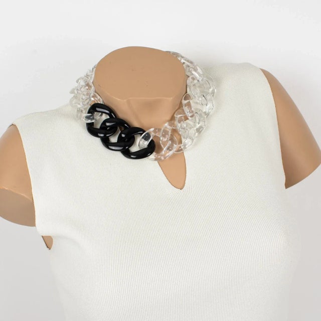 Contemporary Angela Caputi Italy Large Transparent and Black Resin Chain Choker Necklace For Sale - Image 3 of 9
