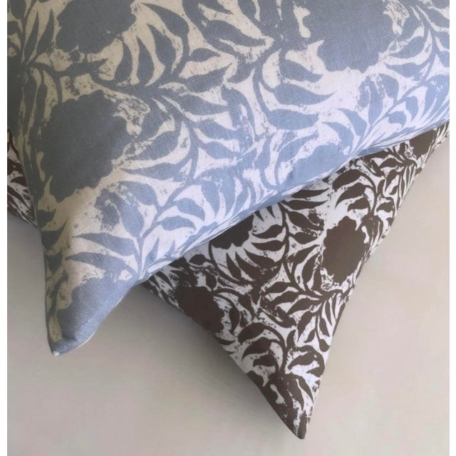 Transitional Mary Mary Periwinkle Blue Linen Floral Blockprint Fabric Pillow Cover For Sale - Image 3 of 3