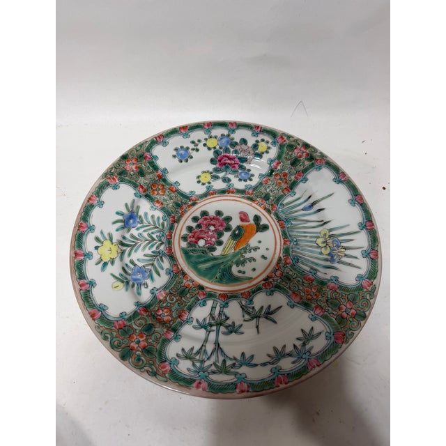 Vintage Chinese Export Famille Rose Medallion Porcelain Round Plate 9.5". Set of 11 For Sale - Image 18 of 18