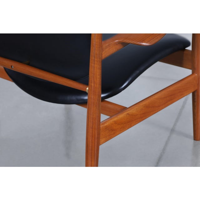 Danish Modern Fd-136 Teak and Leather Lounge Chair by Finn Juhl for France and Son For Sale - Image 12 of 14