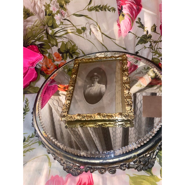 MIGHT BE BRONZE , but very certain Cabinet cards were a popular photographic print and mounting format from the mid-1860s...