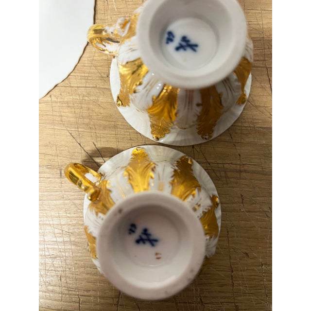 Mid 19th Century Antique Meissen Acanthus Leaf Espresso/ Demi Tesse 2 Cups/Saucer Sets - 4pcs For Sale - Image 5 of 5
