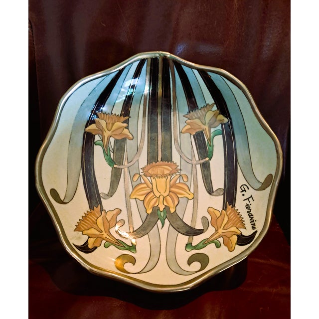 1960s Italian Gilded Majolica Tazza by G. Fieravino, 1960s For Sale - Image 5 of 13