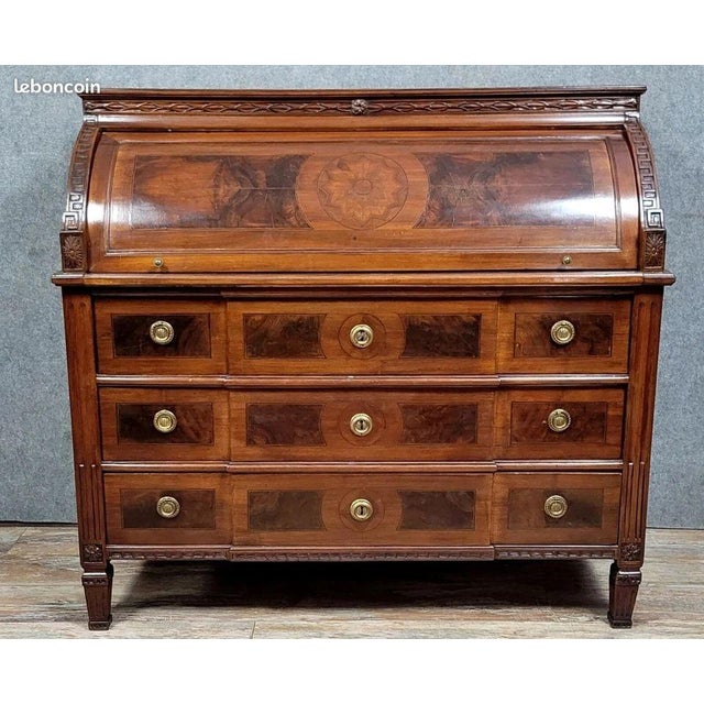 Louis XVI Marquetry Roll-Top Secretaire, 1760 For Sale - Image 5 of 5