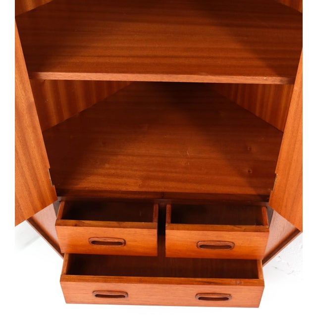 Mid-Century Teak Corner Cabinet, 1960s For Sale - Image 6 of 9