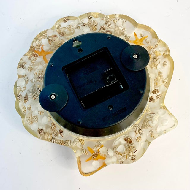 1970s Vintage Coastal Chic Seashell and Lucite Wall Clock For Sale - Image 9 of 10