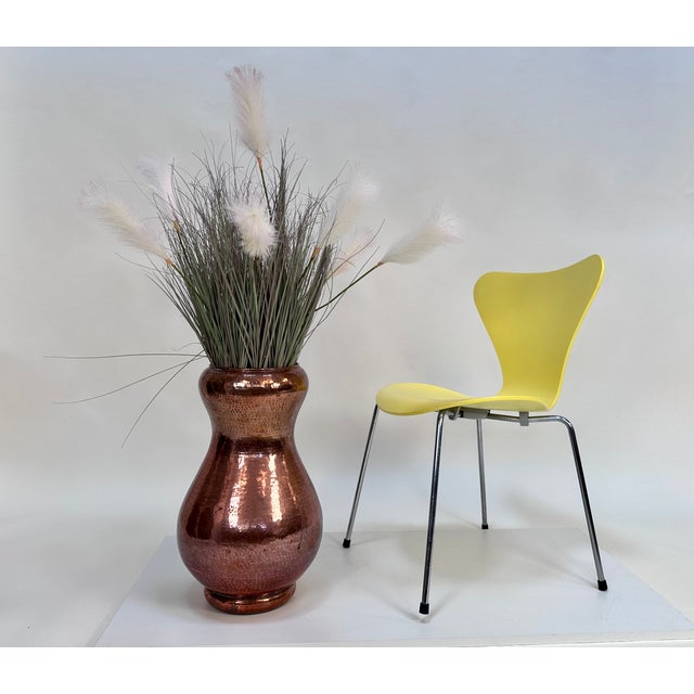 Large Amphora Vase in Embossed Copper by Egidio Casagrande, 1950s For Sale - Image 9 of 14