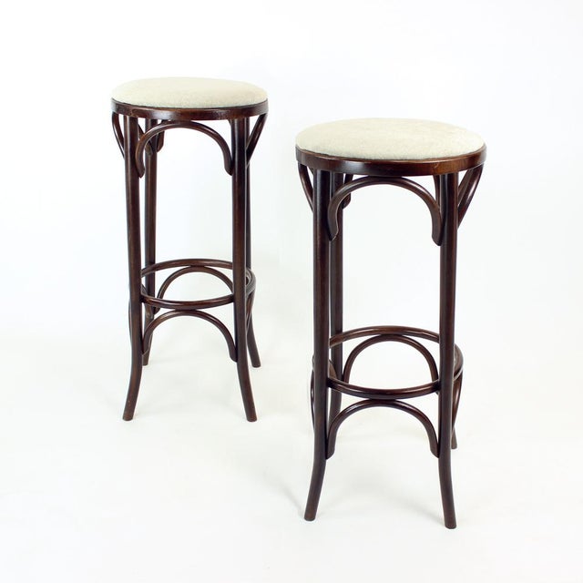 Bentwood No. 73 Bar Stool from Ton, 1950s For Sale - Image 9 of 10