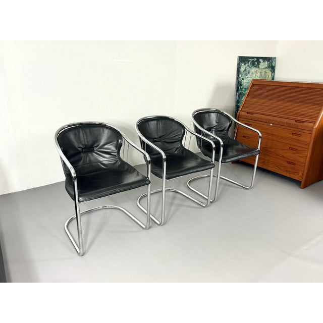 Vintage Cantilever Chair in Leather and Chrome by Gastone Rinaldi for Fasem, 1970s For Sale - Image 6 of 12