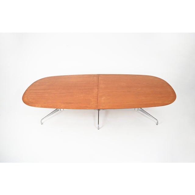 Mid-Century Modern Table attributed to Charles and Ray Eames for Herman Miller, 1970s For Sale - Image 3 of 10