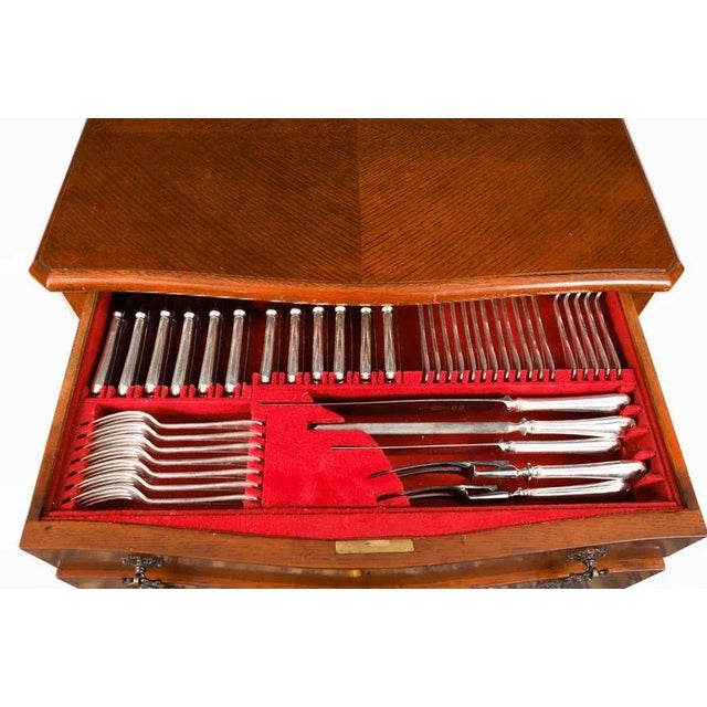 Vintage English Silver-Plated Cased Cutlery Canteen, 1940s, Set of 110 For Sale - Image 16 of 18