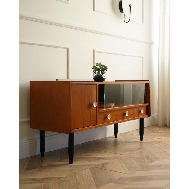 Small Vintage TV Unit from Vilniaus Baldų Kombinatas, 1965 For Sale - Image 6 of 11