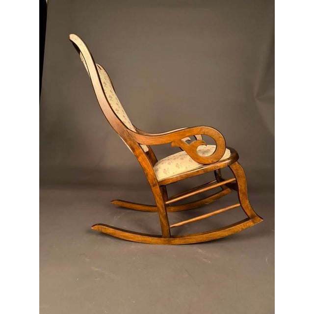 American Victorian Lincoln Rocking Chair in Walnut-Stained Birch With Goose-Neck Arms, Circa 1890 For Sale - Image 18 of 18