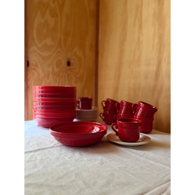 Mid-Century Modern Mid-Century Modern Dutch Crimson Red Stoneware Dinner Service by Potterie De Driehoek Huizen, 1960, Set of 26 For Sale - Image 3 of 10