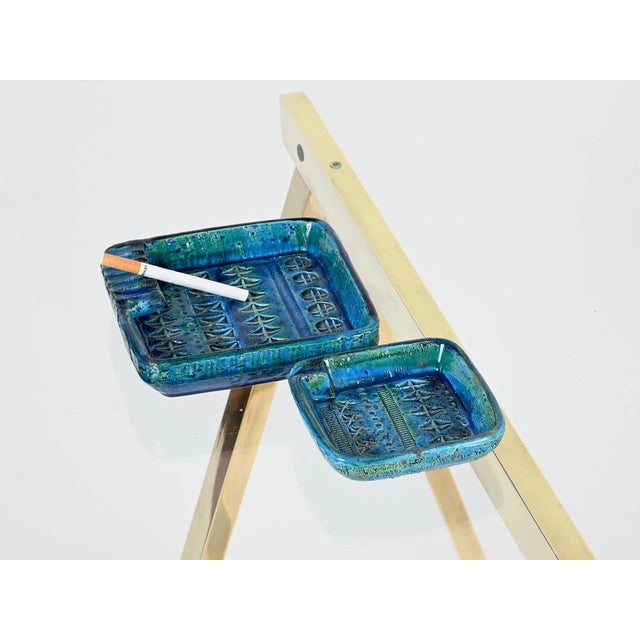 Bitossi Rimini Blue Ceramic Square Ashtrays attributed to Bitossi, Italy, 1960s, Set of 2 For Sale - Image 4 of 12