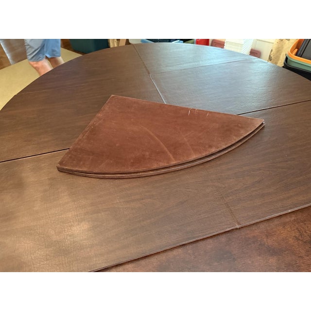 Brown 19th Century Oversized Oval Gate-Leg Drop Leaf Oak Dining Table For Sale - Image 8 of 16