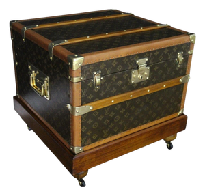 Small Monogram Trunk from Louis Vuitton, 1920