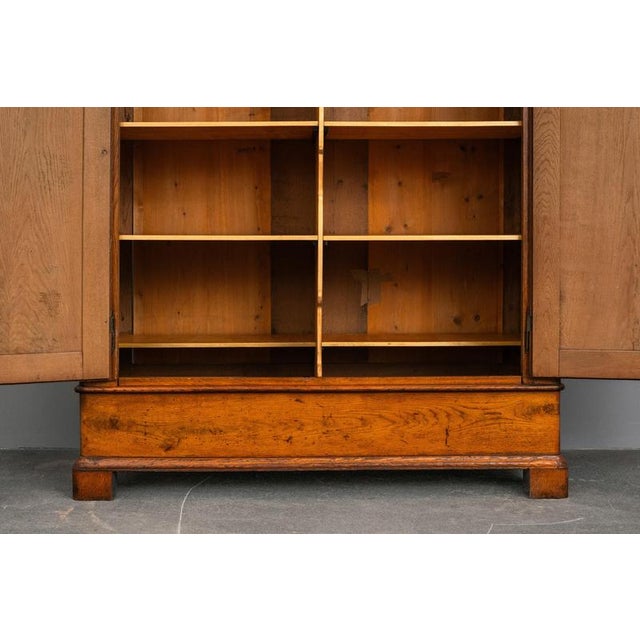 Early 19th Century Biedermeier Wardrobe in Oak For Sale - Image 10 of 18