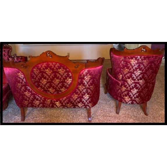 1960s French Provincial Living Room Set For Sale - Image 15 of 18