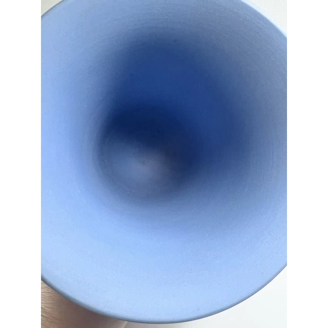 Wedgwood 1980s Wedgwood Jasperware Arcadian Pedestal Footed Vase For Sale - Image 4 of 5
