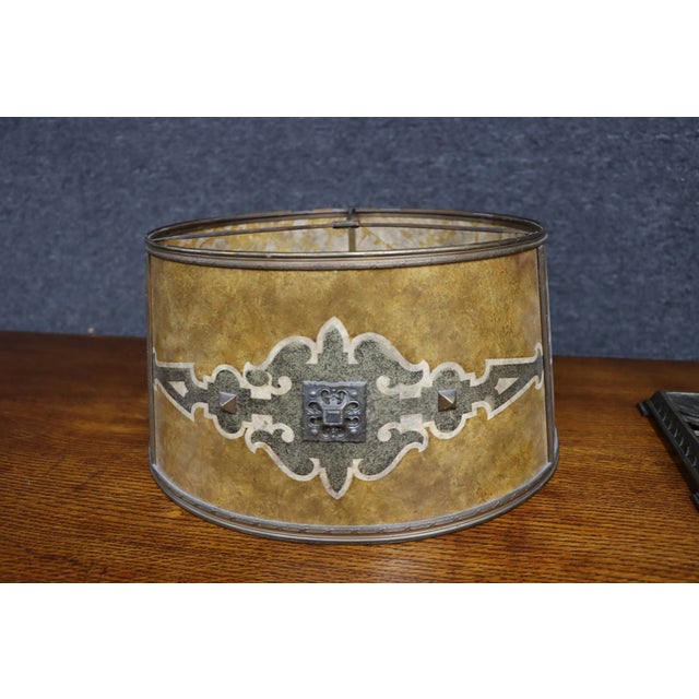 Early 20th Century Art Deco Three-Light Table Lamp With Mica Shade For Sale - Image 15 of 17