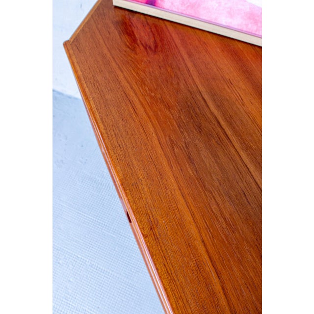 Mid-Century Danish Teak Corner Chest of Drawers from Dyrlund, 1960s For Sale - Image 13 of 16