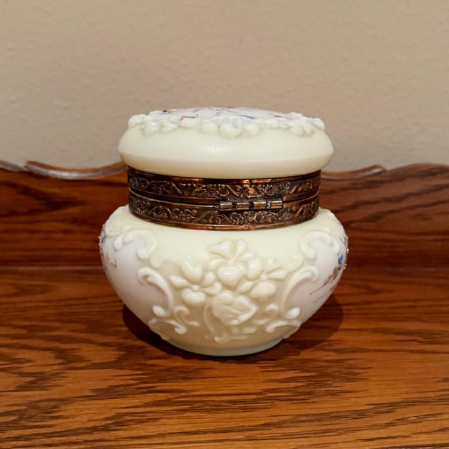 Antique Wavecrest Hinged Floral Decorated Dresser Jar For Sale - Image 4 of 10