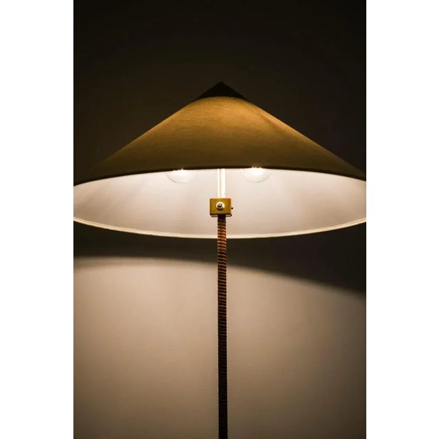 Floor Lamp in Brass and Cane attributed to Paavo Tynell, 1950s For Sale - Image 9 of 11
