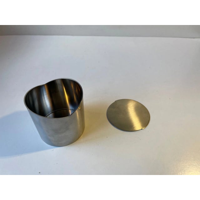 1980s Minimalist Danish Stainless Steel Ashtray by Roelandt for Stelton, 1980s For Sale - Image 5 of 7