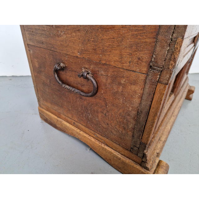 Antique French Brutalist Chest in Oak, 1800 For Sale - Image 14 of 17