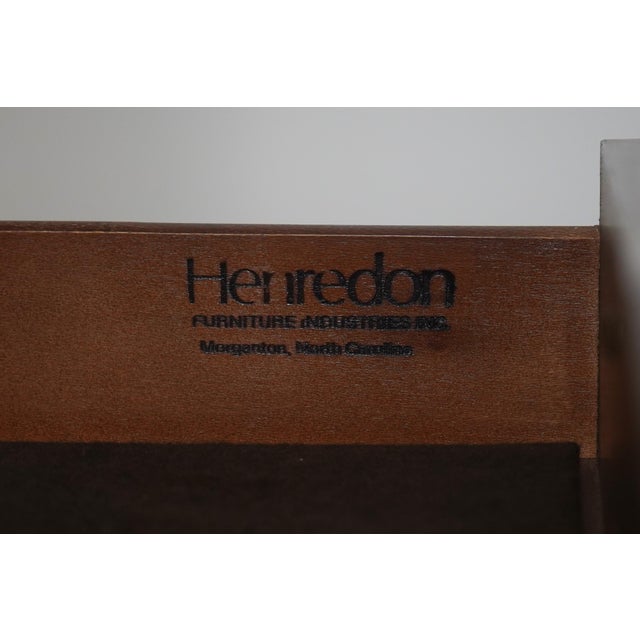 Henredon 4 Door Mahogany China Curio Cabinet For Sale - Image 17 of 18