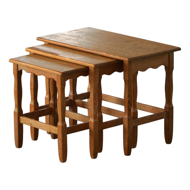 Mid-Century Modern Danish Nesting Tables in Oak, 1960s, Set of 3 For Sale