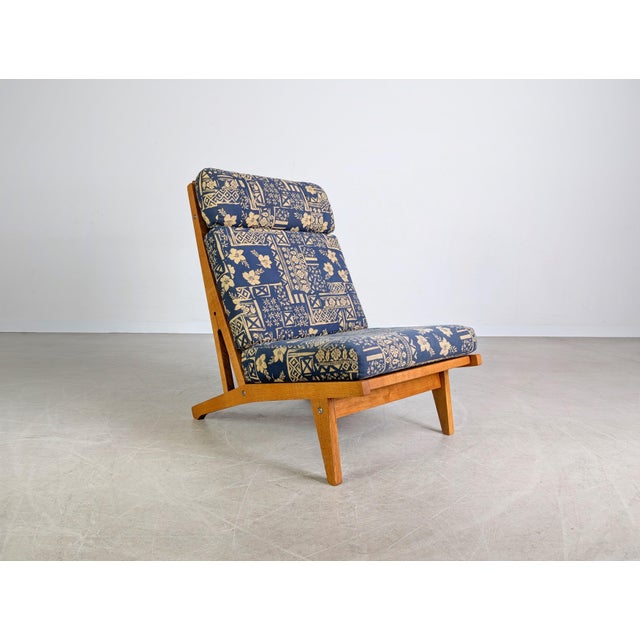 GE375 Chair in Oak by Hans J. Wegner for Getama For Sale - Image 4 of 14