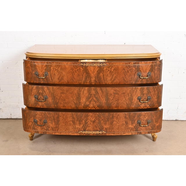 1920s Romweber French Provincial Louis XV Flame Mahogany and Parcel Painted Dresser, Circa 1920s For Sale - Image 5 of 12