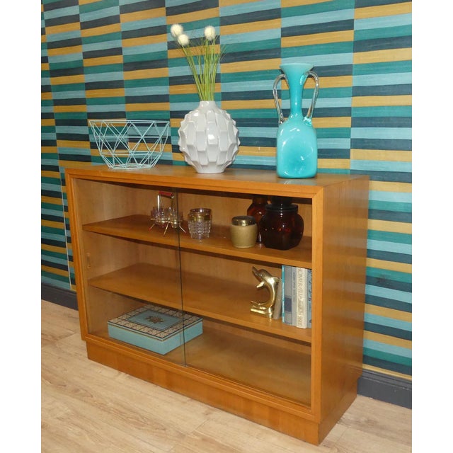 Display Cabinet in Elm and Glass, 1960s For Sale - Image 12 of 16