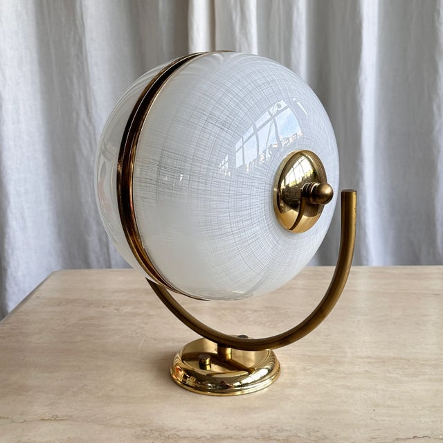 Mid-Century Italian Milk Glass and Brass Wall Lamp, 1970s For Sale - Image 4 of 12