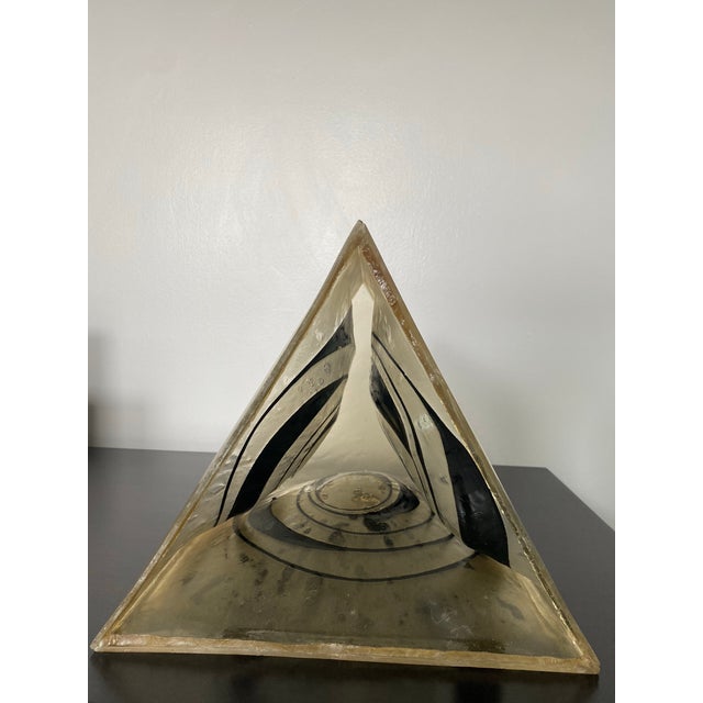 1990s 1980s Op Art Lucite Sculpture - Leo Amino Style Triangular Acrylic Form For Sale - Image 5 of 7