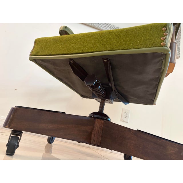 Avocado Mid-Century Olive Green Swivel Executive Desk Chair For Sale - Image 8 of 12