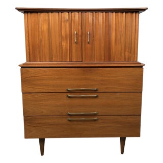 Mid 20th Century Modern Gentleman's Chest Highboy by Young Mfg. Attributed For Sale