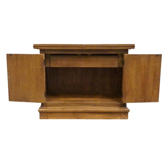 Late 20th Century Thomasville Furniture Legendary Collection Spanish Mediterranean Style 76" Flip Top Server Buffet 3721-510 For Sale - Image 5 of 17