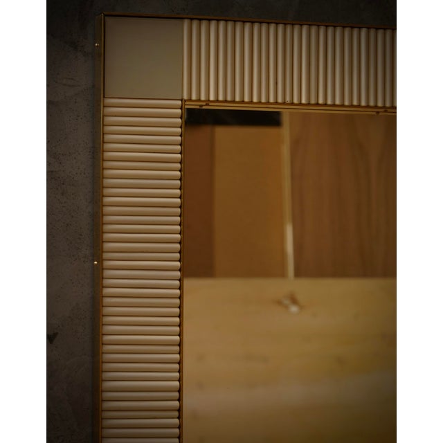 2000 - 2009 Mid-Century Console Wall Mirror in Murano Glass and Brass, 2000 For Sale - Image 5 of 10