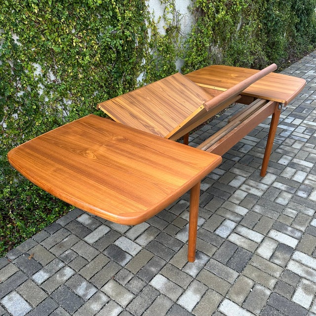 1980s Vintage Danish Modern Expandable Dining Table With Butterfly Leaf by Ansager Mobler For Sale - Image 5 of 11