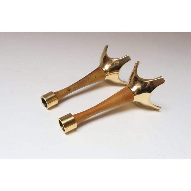 1950s Pair of Sculptural Vintage Austrian Brass and Walnut Candlesticks For Sale - Image 5 of 18